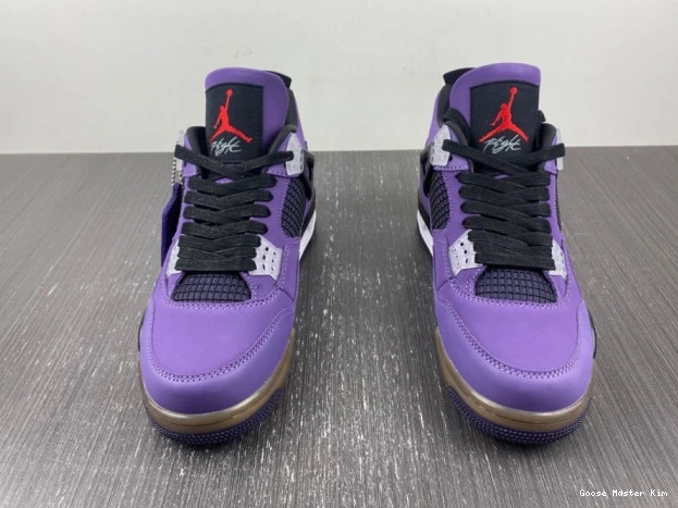 766296 FAMILY) LN4 AND PURPLE 4 JORDAN RETRO (FRIENDS SCOTT TRAVIS 0705